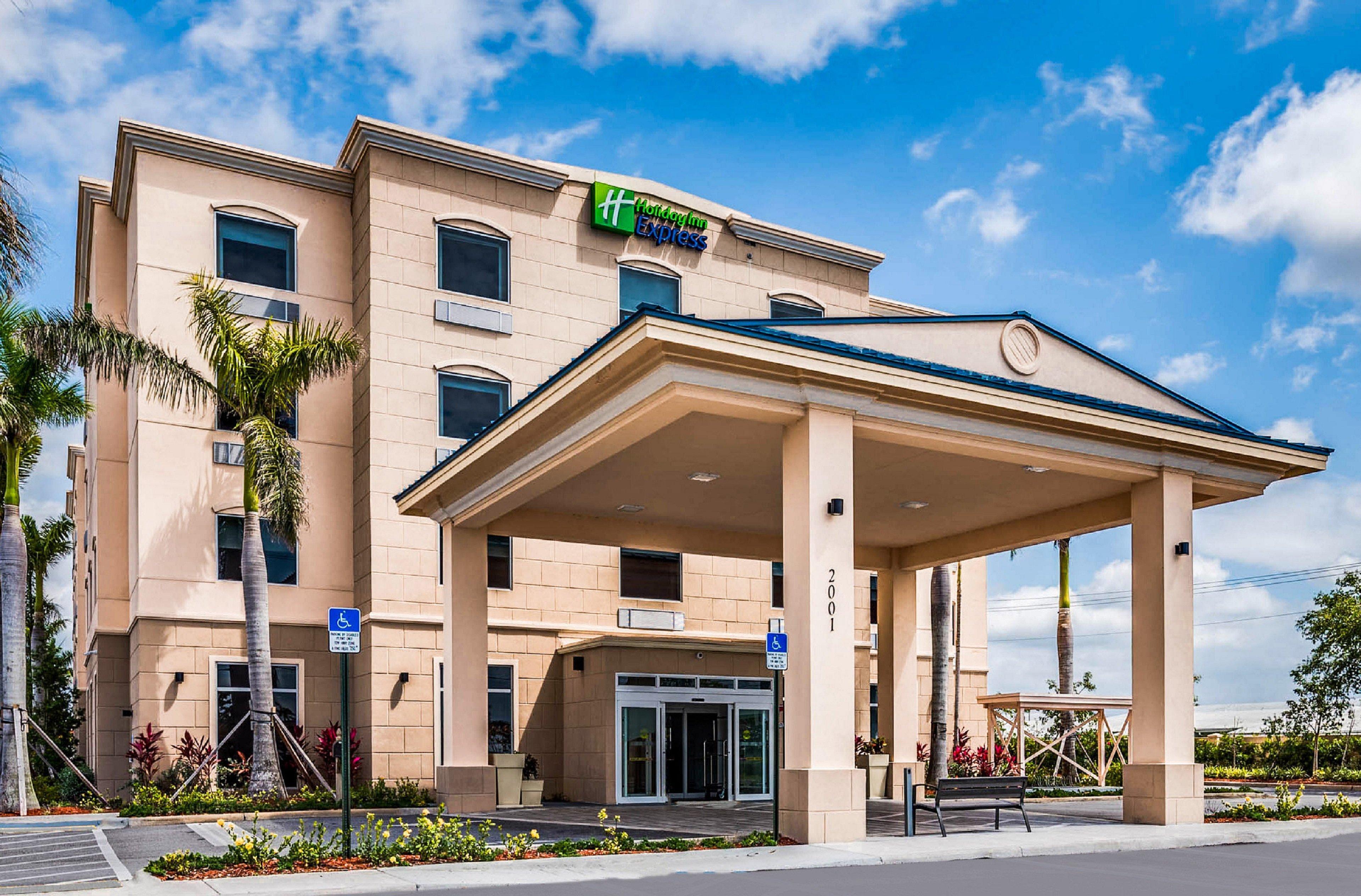 Holiday Inn Express & Suites Boynton Beach West By Ihg Eksteriør bilde