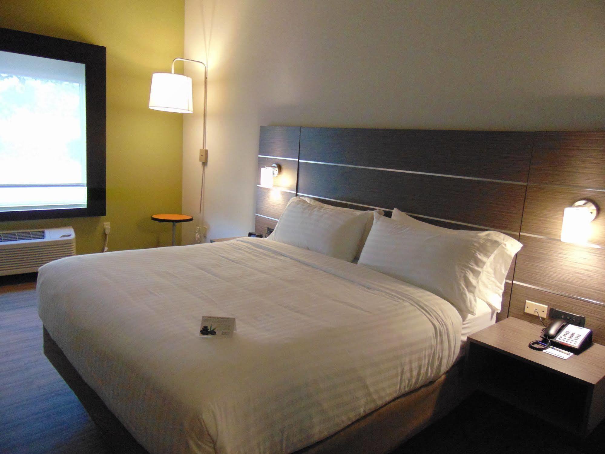 Holiday Inn Express & Suites Boynton Beach West By Ihg Eksteriør bilde